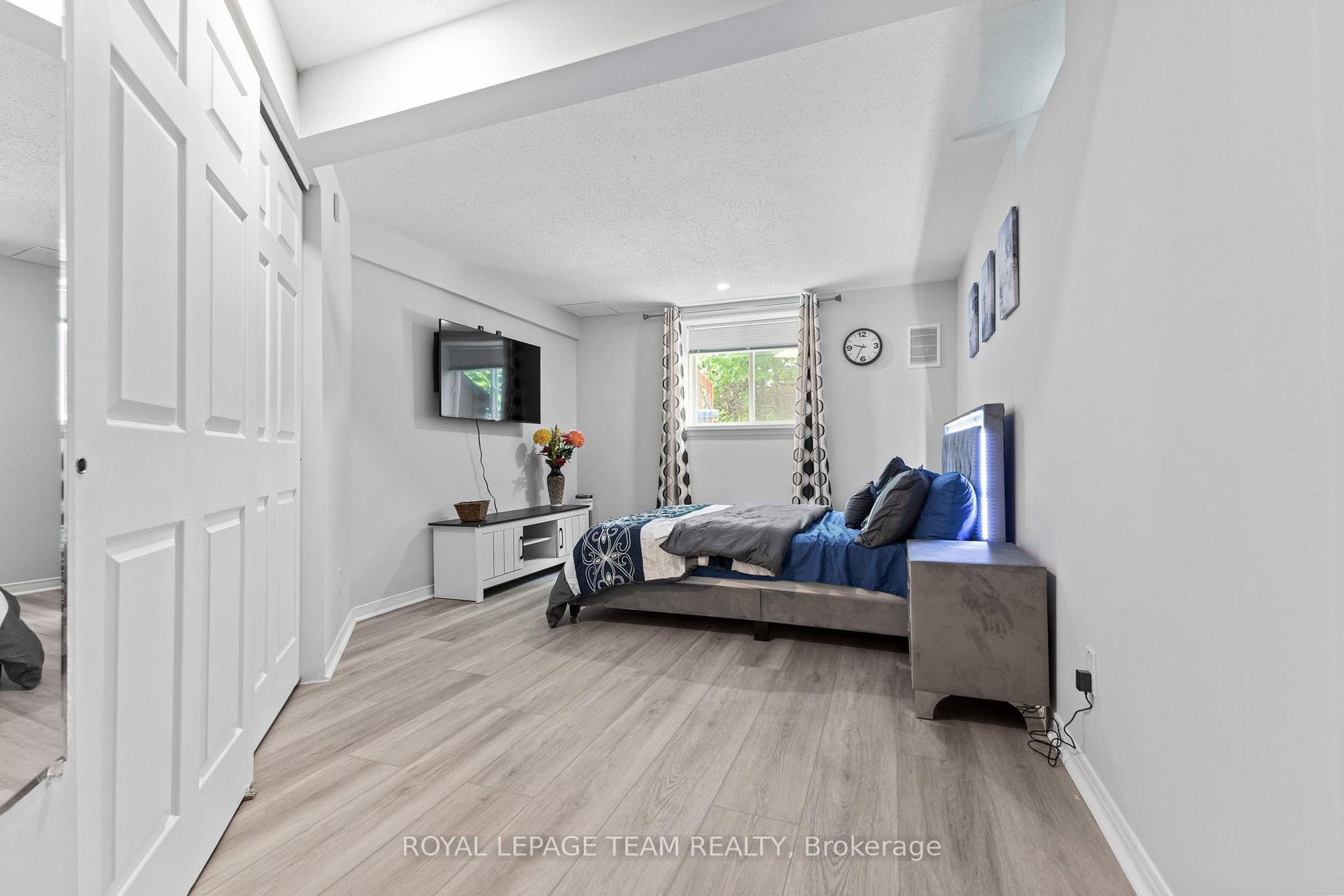 Photo 39 of 81 Chickasaw Crescent, Ottawa, Kanata - Bridlewood — HOMEH