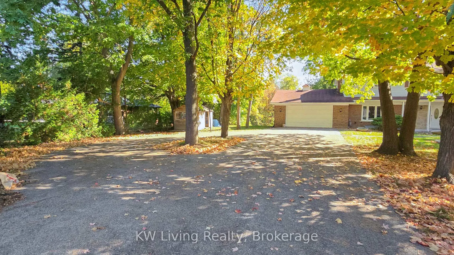 Photo 2 of 9739 Warden Avenue, Markham, Devil's Elbow — HOMEH