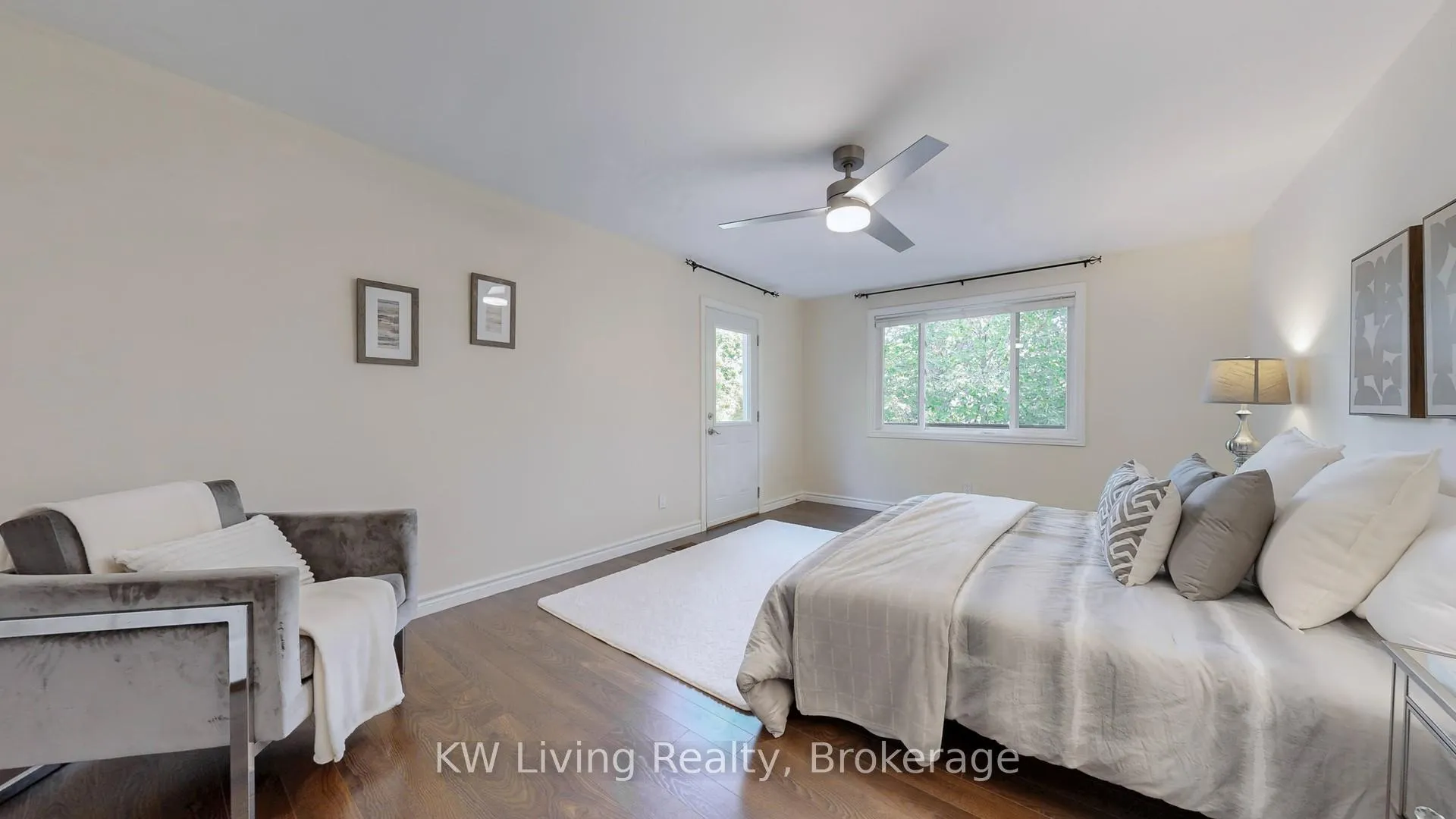 Photo 17 of 9739 Warden Avenue, Markham, Devil's Elbow — HOMEH