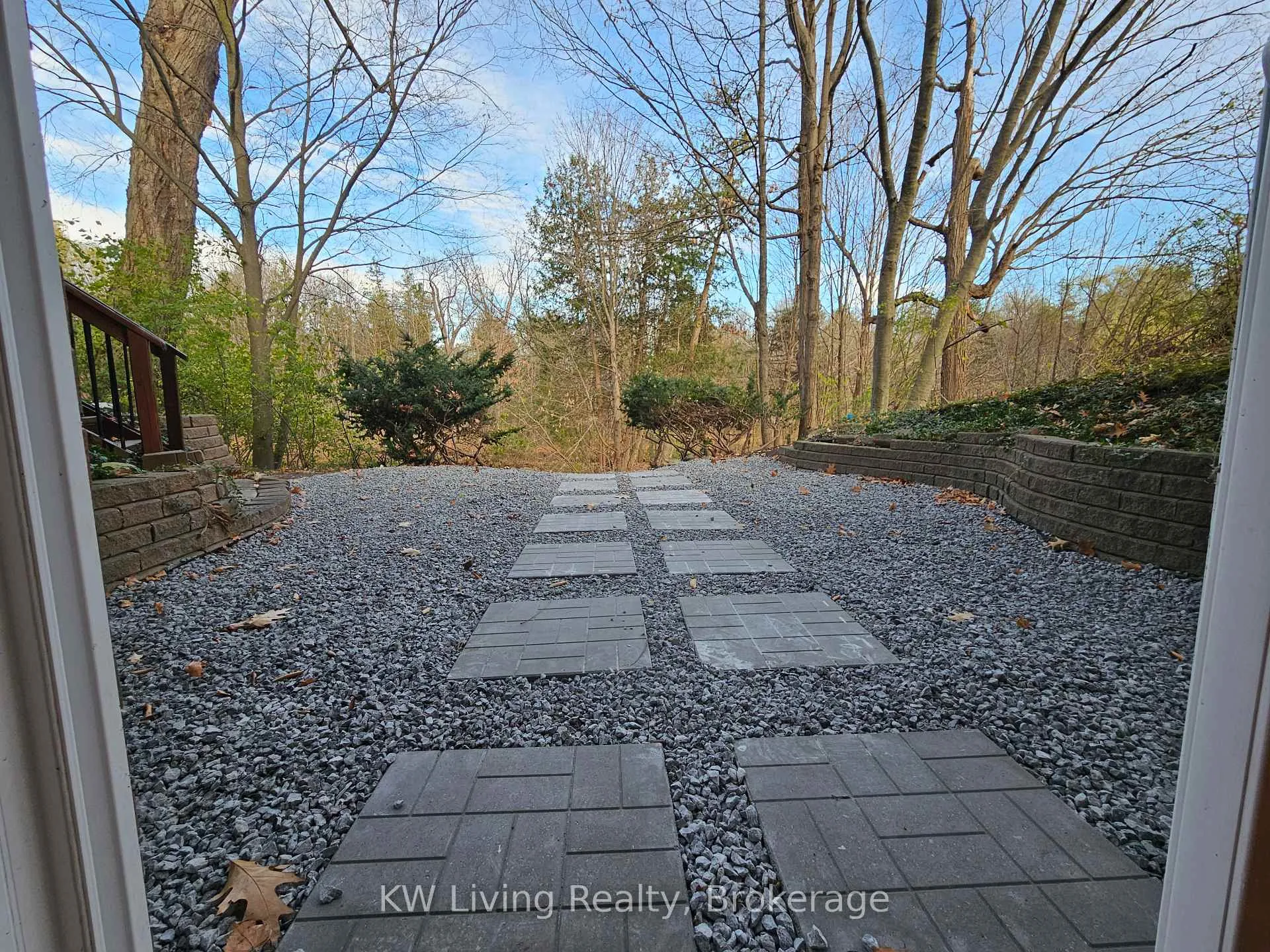 Photo 26 of 9739 Warden Avenue, Markham, Devil's Elbow — HOMEH