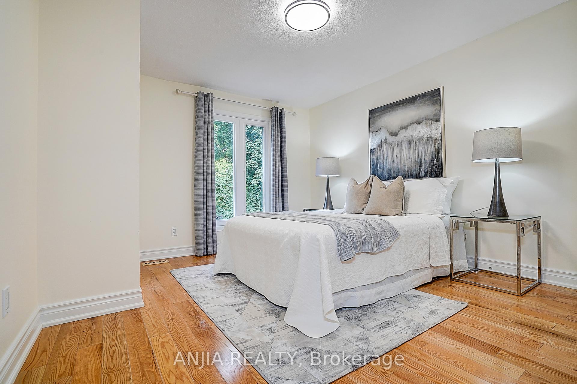 Photo 19 of (Upper Level)40 Foxglove Court, Markham, Unionville — HOMEH