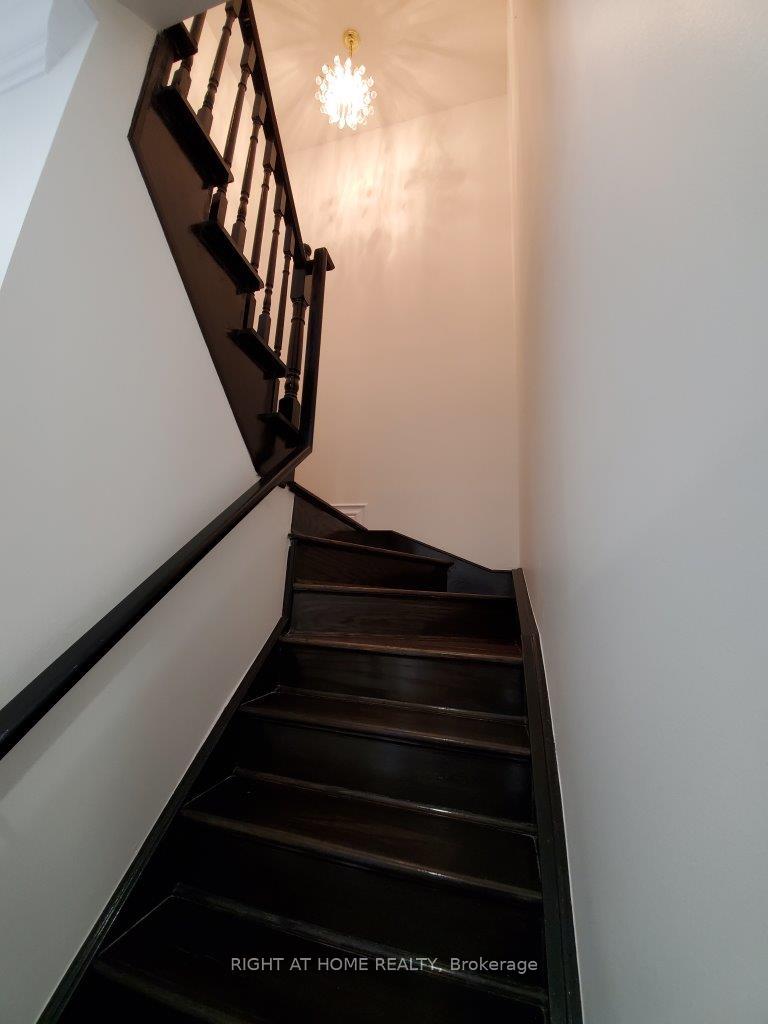 Photo 10 of 18 Islandview Way, Hamilton, Winona Park — HOMEH
