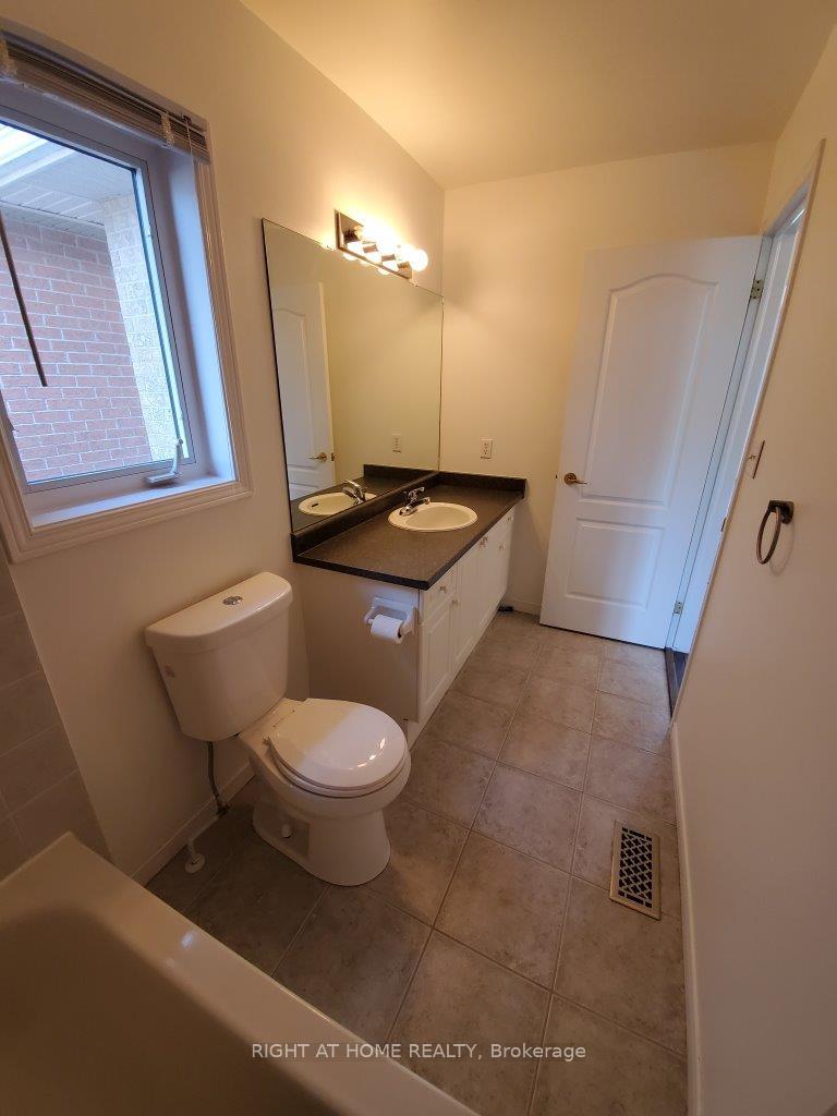 Photo 15 of 18 Islandview Way, Hamilton, Winona Park — HOMEH