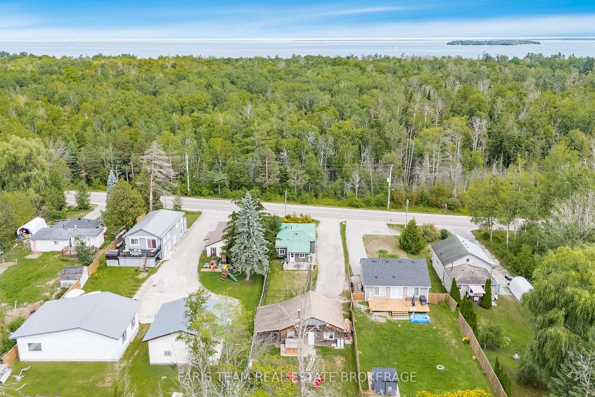 Photo 30 of 2594 25th Side Road, Innisfil, Rural Innisfil — HOMEH