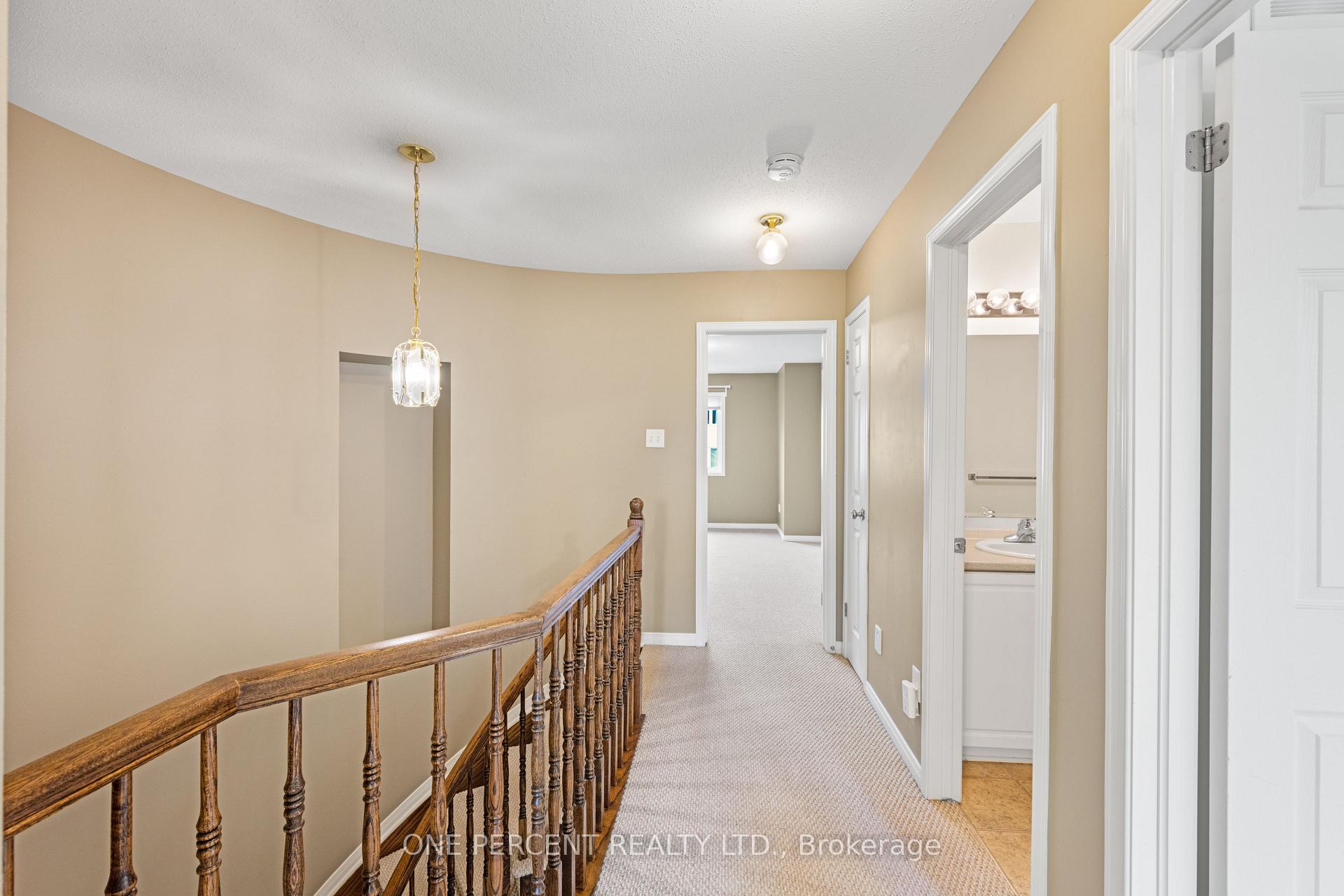 Photo 17 of 409 Breckenridge Crescent, Ottawa, Kanata - Morgan's Grant/South March — HOMEH