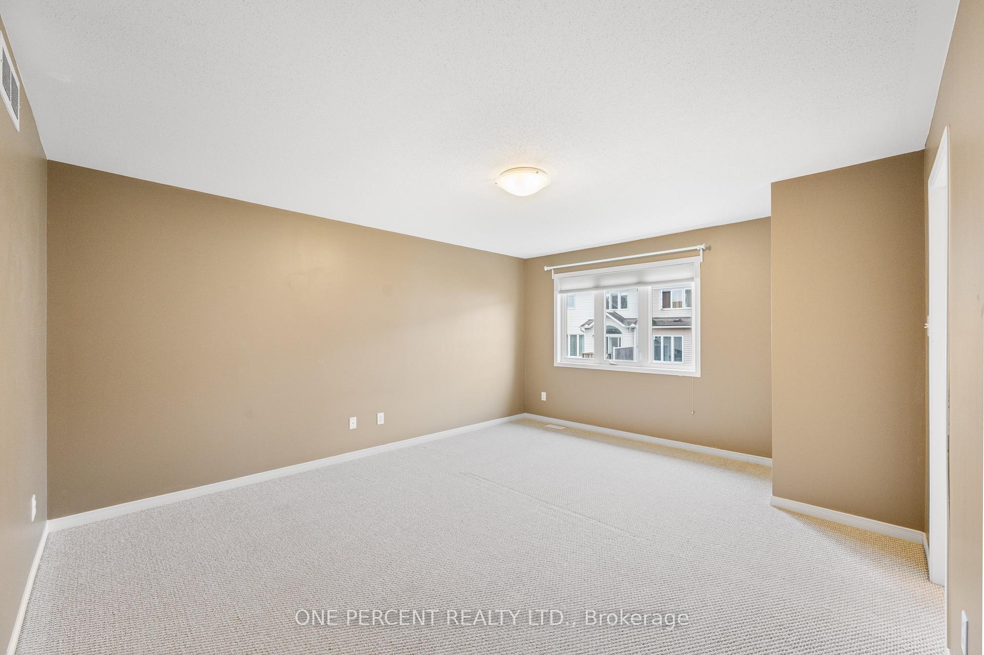 Photo 18 of 409 Breckenridge Crescent, Ottawa, Kanata - Morgan's Grant/South March — HOMEH