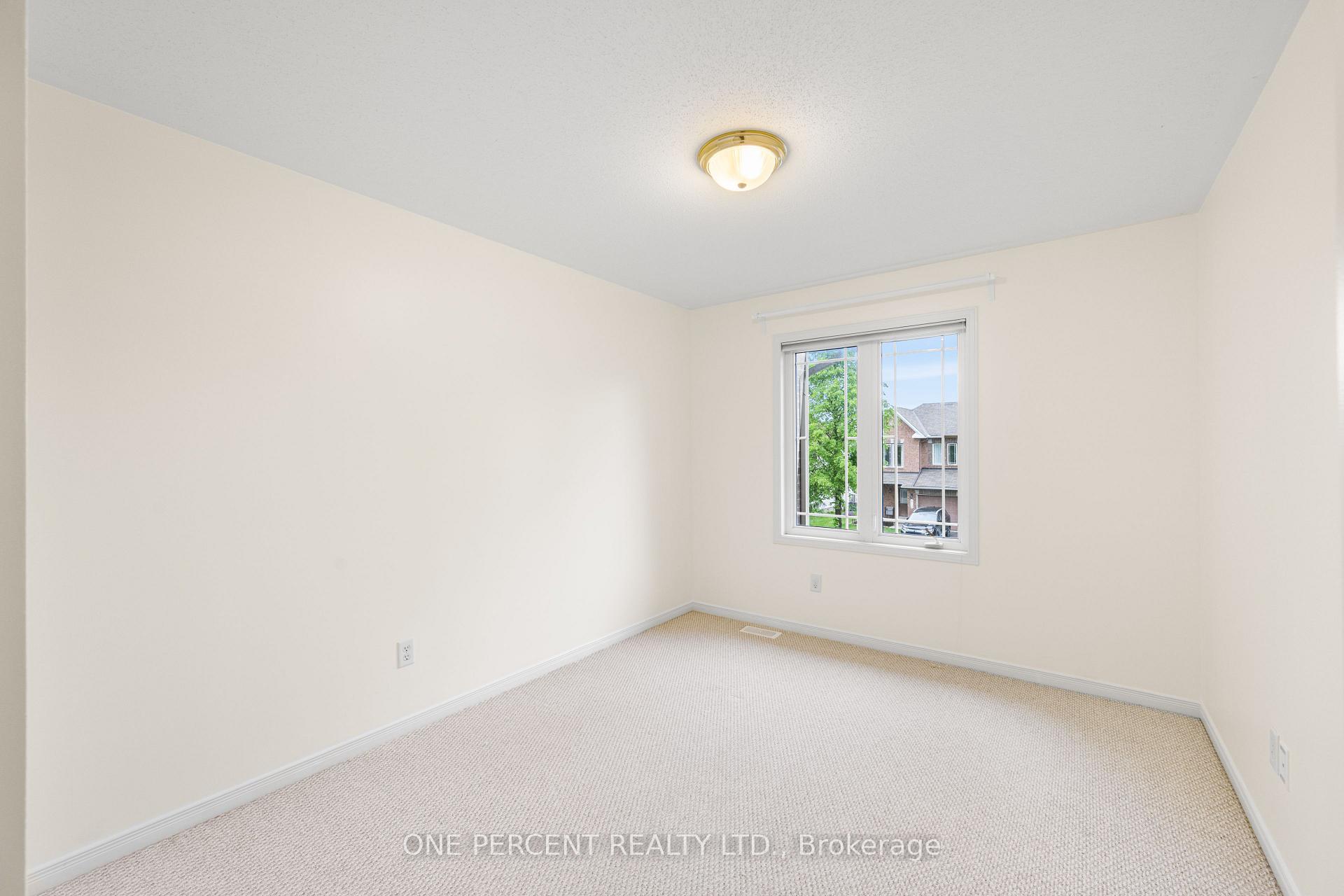 Photo 27 of 409 Breckenridge Crescent, Ottawa, Kanata - Morgan's Grant/South March — HOMEH