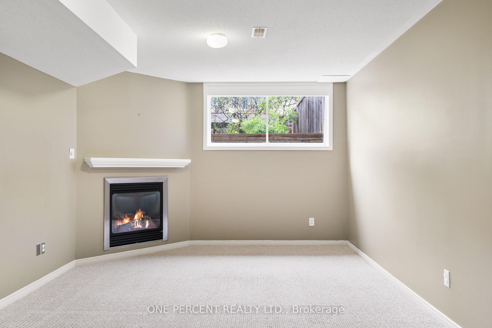 Photo 30 of 409 Breckenridge Crescent, Ottawa, Kanata - Morgan's Grant/South March — HOMEH