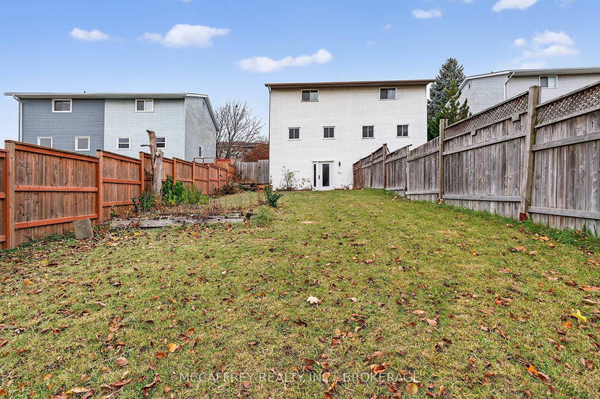 Photo 38 of 209 Guthrie Drive, Kingston, Rideau — HOMEH