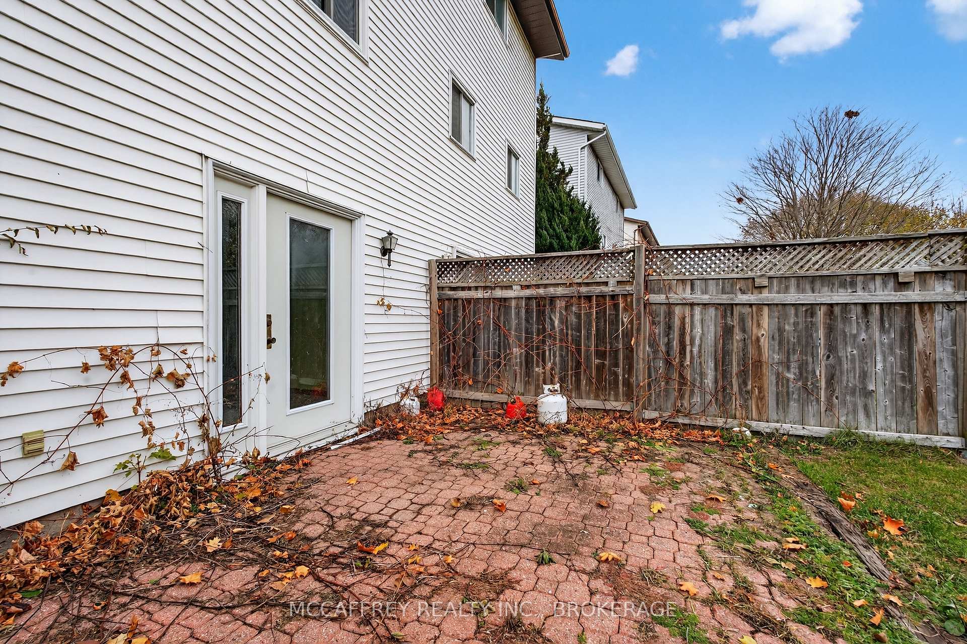 Photo 40 of 209 Guthrie Drive, Kingston, Rideau — HOMEH