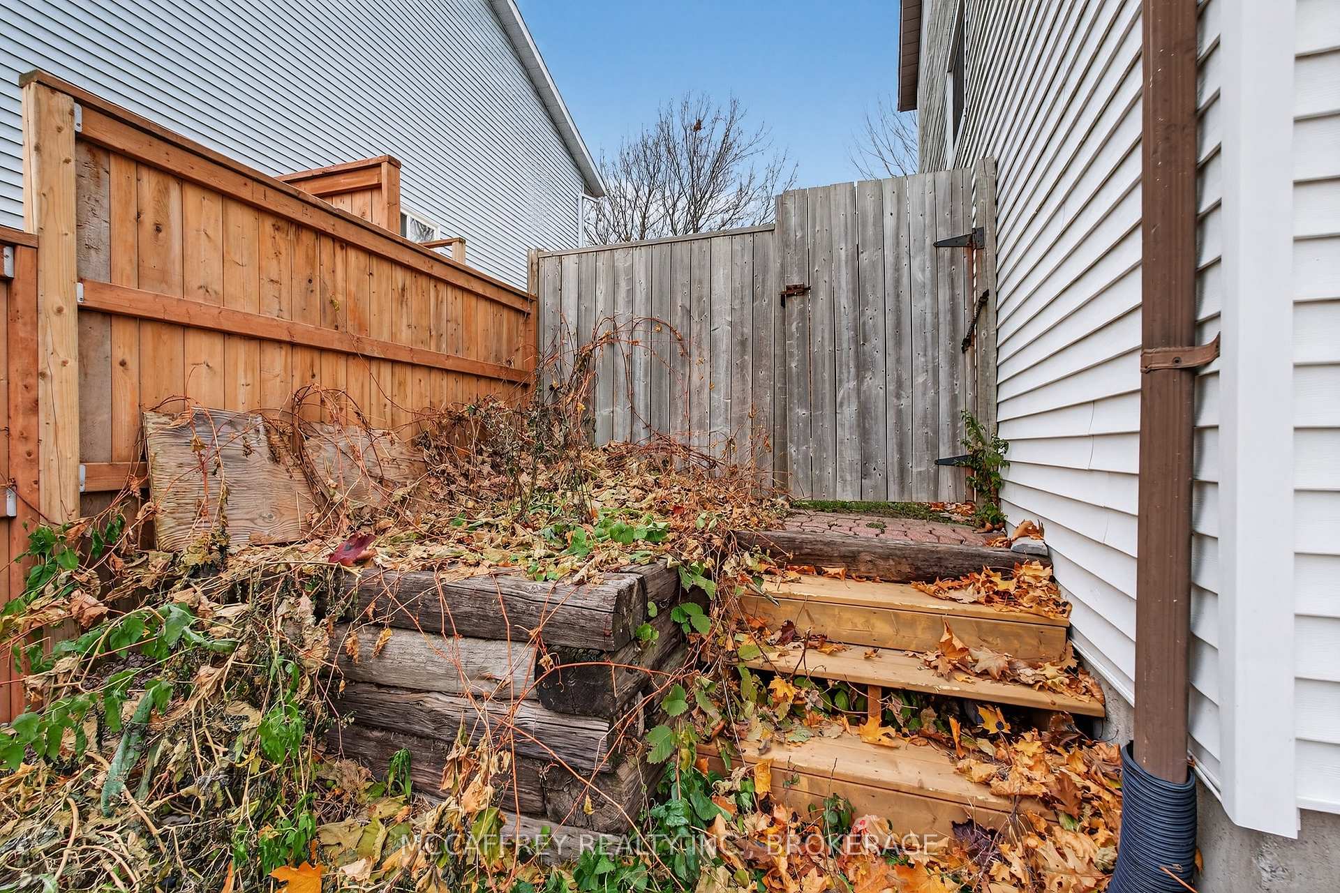 Photo 41 of 209 Guthrie Drive, Kingston, Rideau — HOMEH