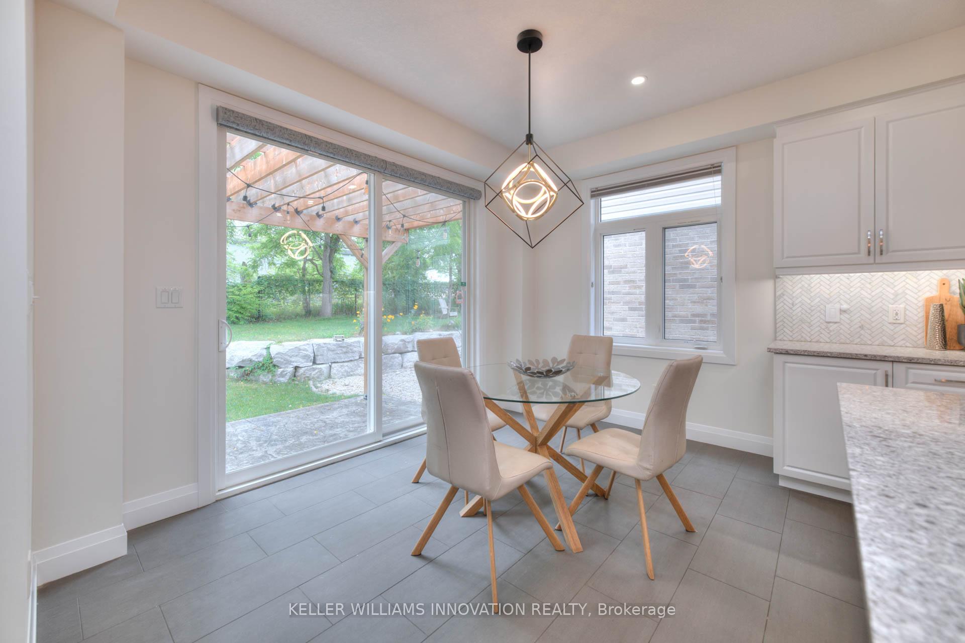 Photo 13 of 30 Mistywood Street, Kitchener — HOMEH
