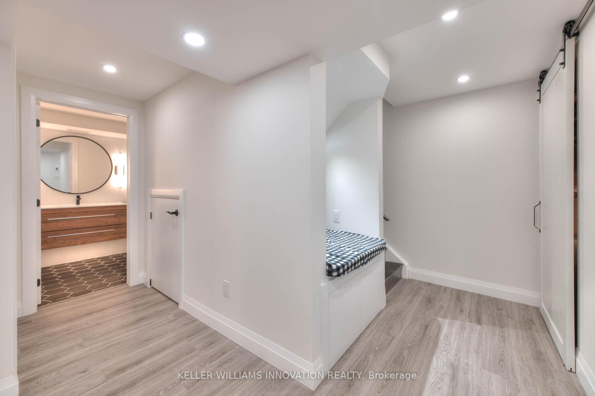 Photo 32 of 30 Mistywood Street, Kitchener — HOMEH