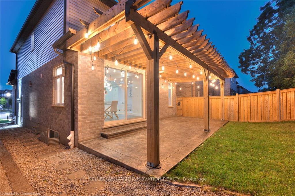 Photo 44 of 30 Mistywood Street, Kitchener — HOMEH