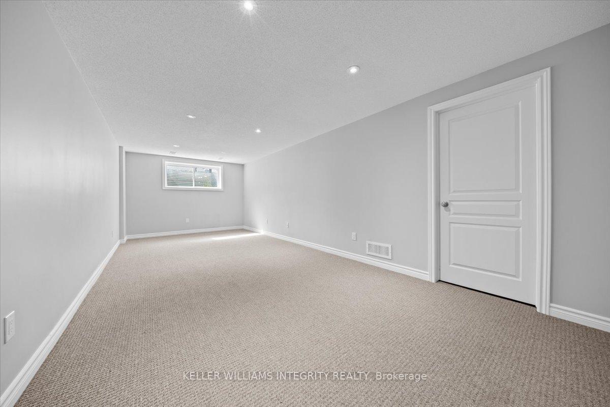 Photo 35 of 317 Livery Street, Ottawa, Kanata - Emerald Meadows/Trailwest — HOMEH
