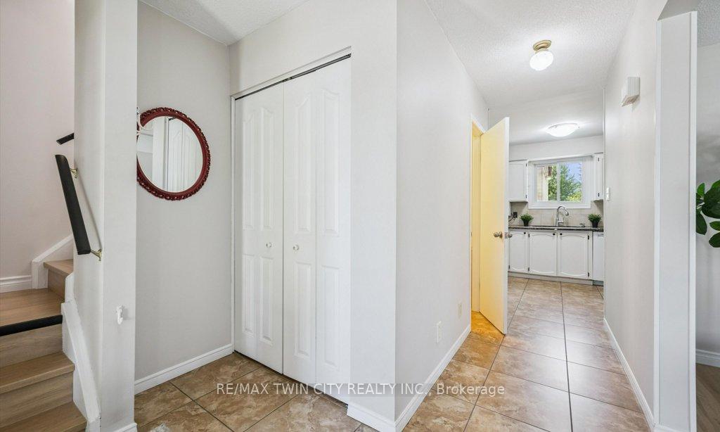 Photo 5 of 136 St Jerome Crescent, Kitchener — HOMEH