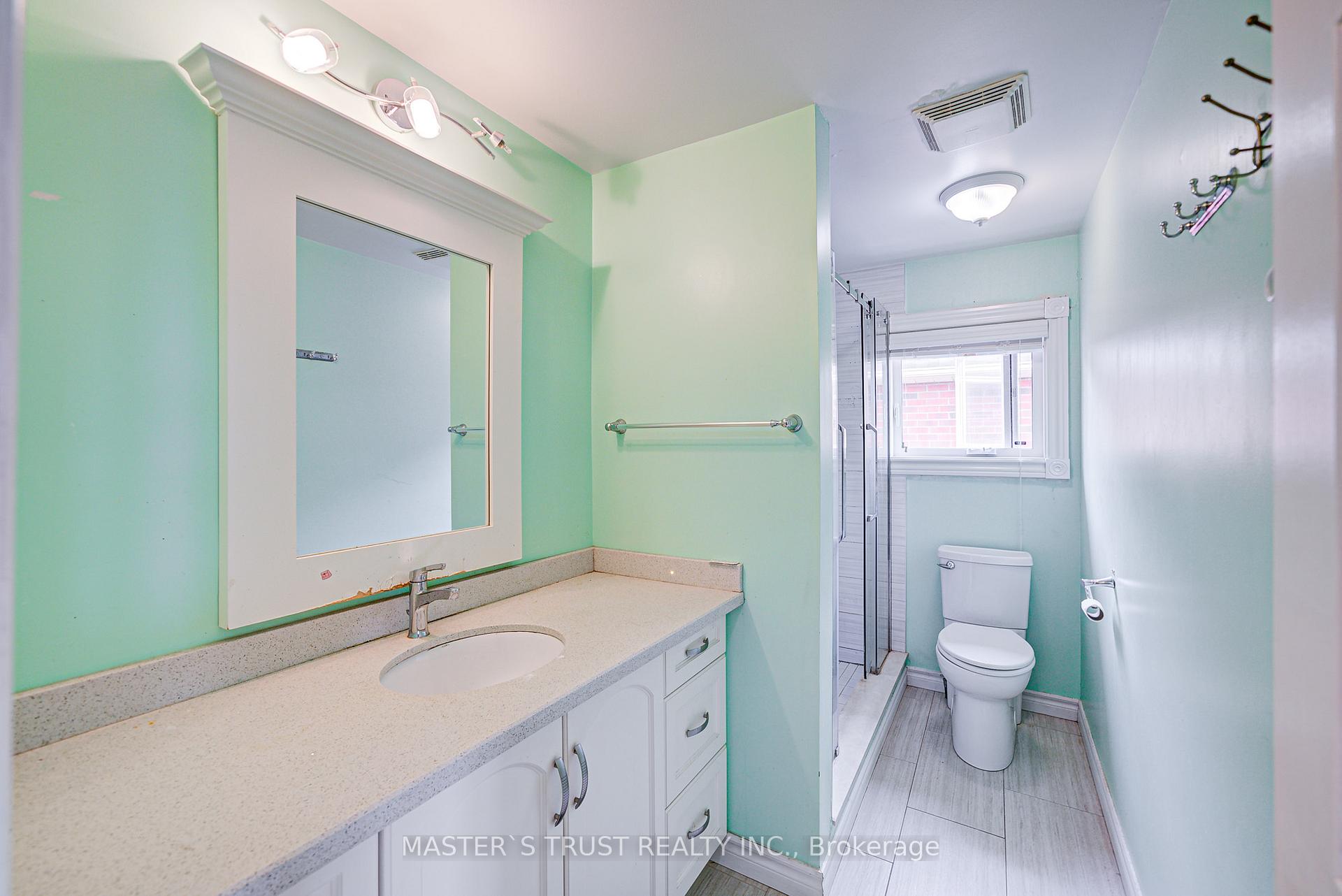 Photo 35 of 24 Queensgate Court, Markham, Unionville — HOMEH