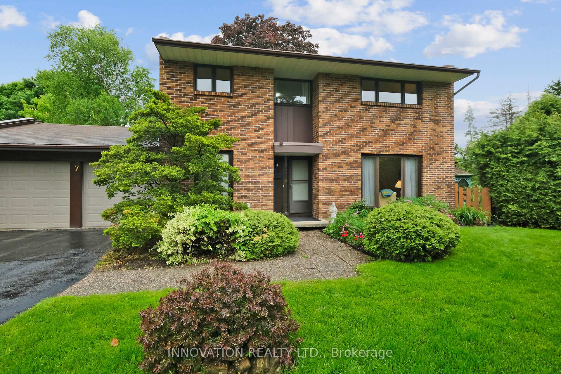 Photo 1 of 7 Colville Court, Ottawa, Kanata - Beaverbrook — HOMEH