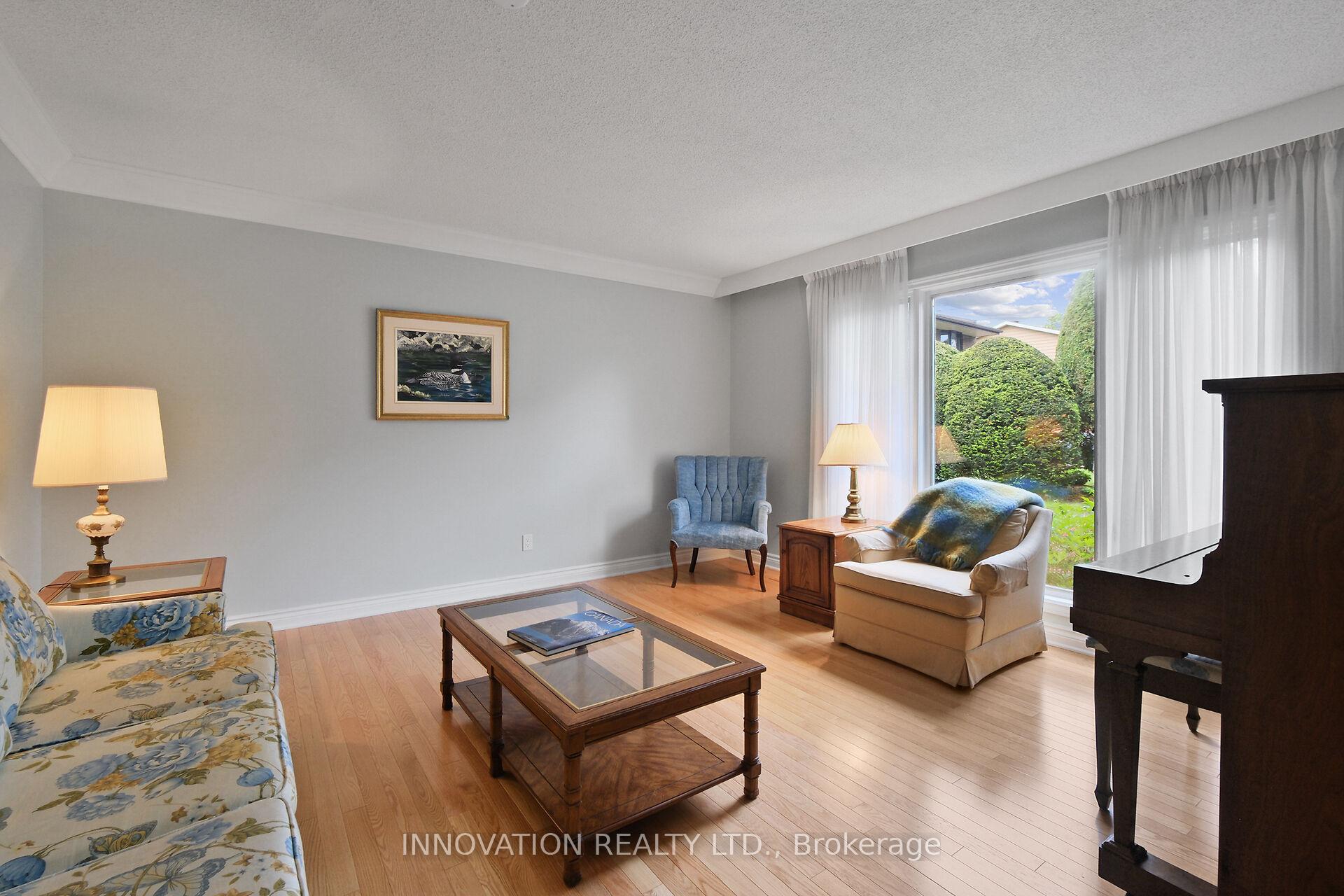Photo 4 of 7 Colville Court, Ottawa, Kanata - Beaverbrook — HOMEH