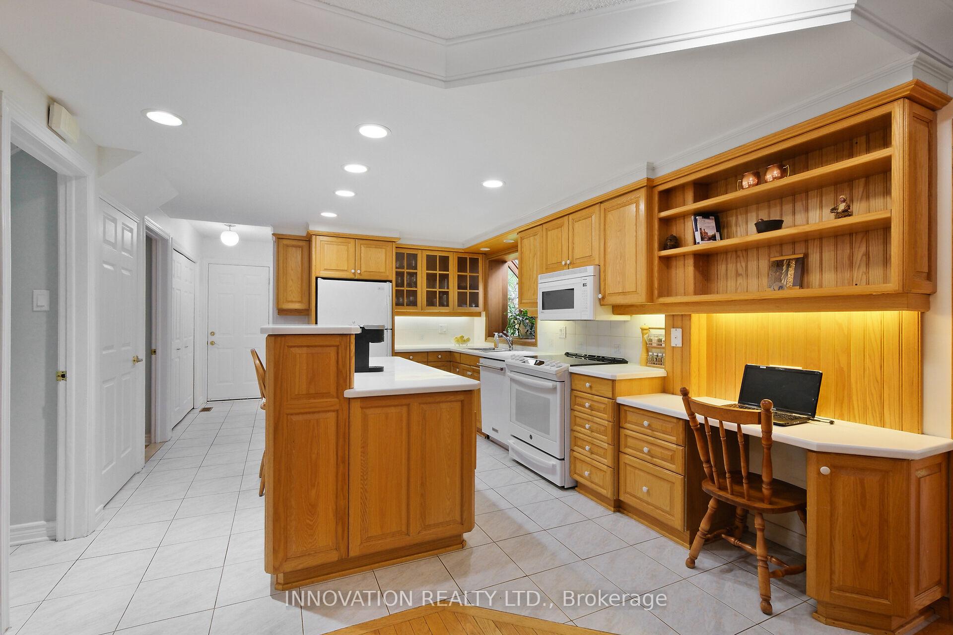 Photo 8 of 7 Colville Court, Ottawa, Kanata - Beaverbrook — HOMEH