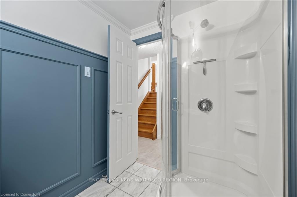 Photo 39 of 113 Martinglen Crescent, Kitchener, Country Hills — HOMEH