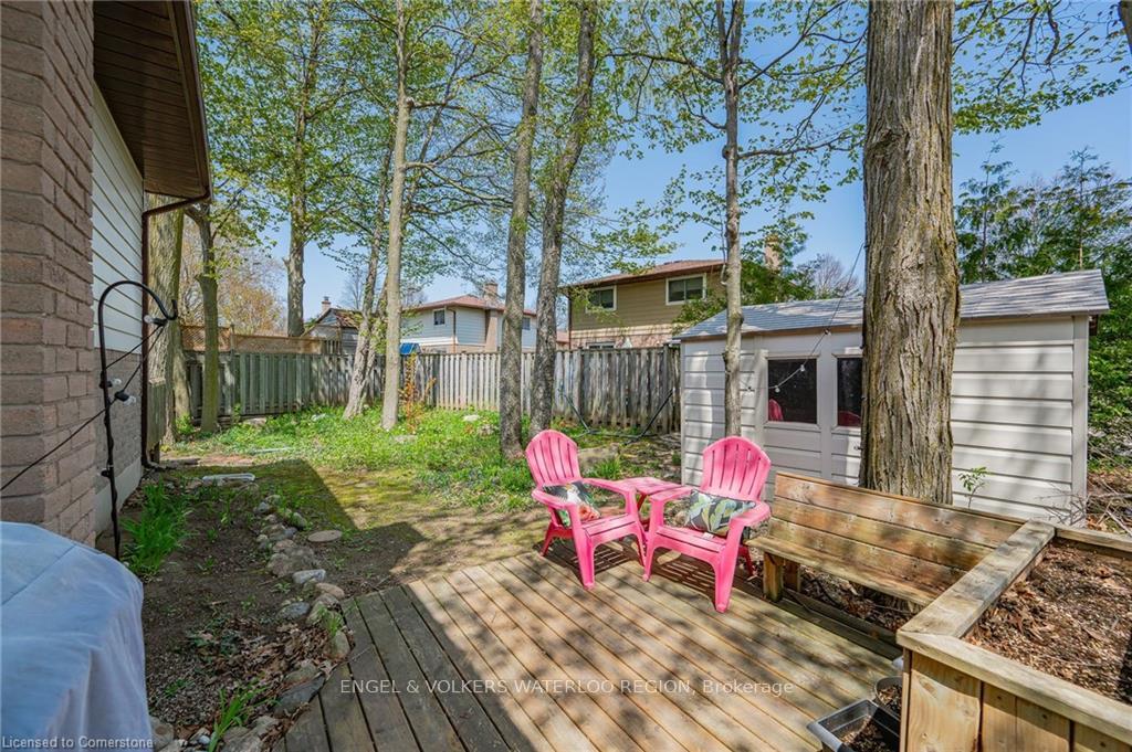 Photo 42 of 113 Martinglen Crescent, Kitchener, Country Hills — HOMEH