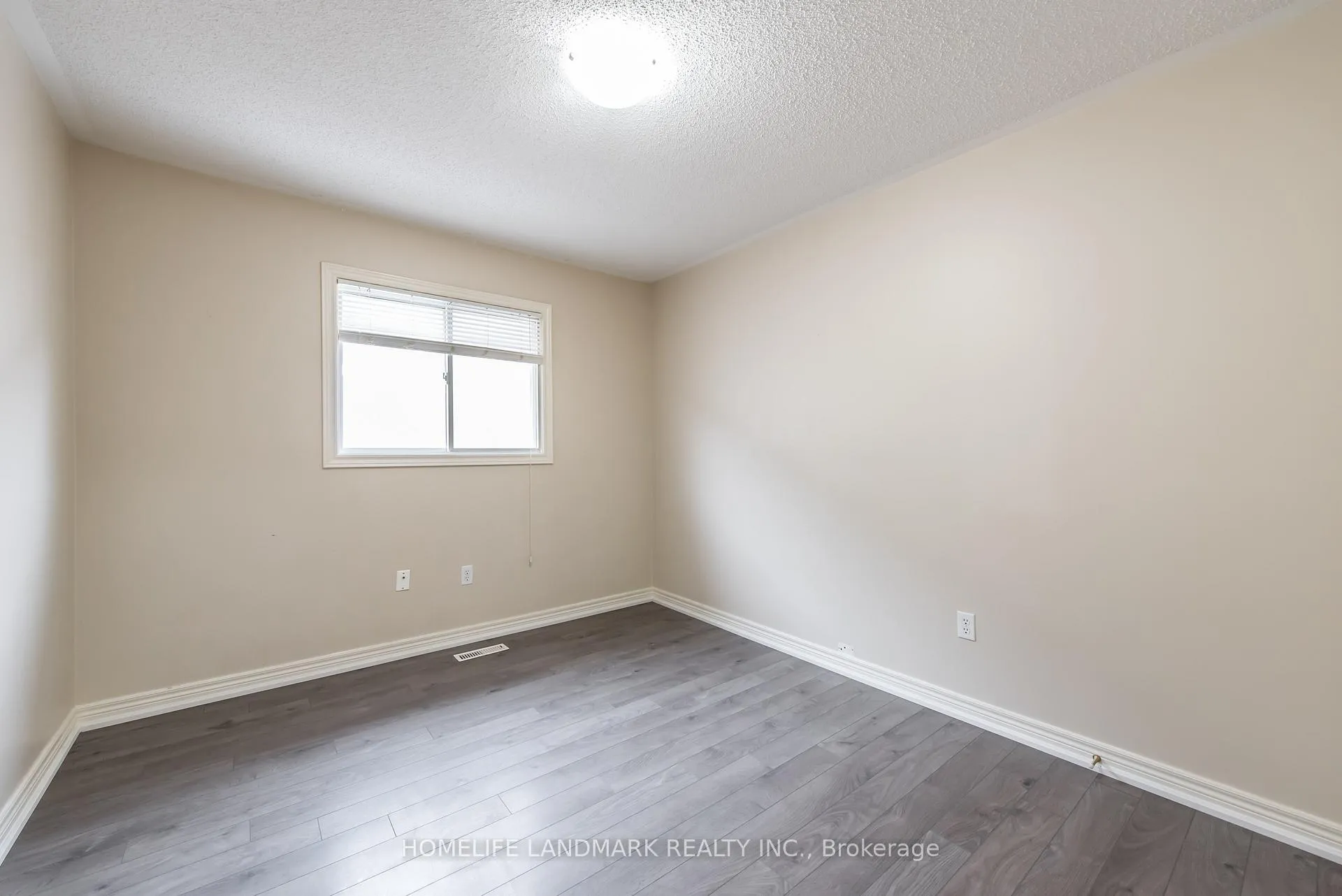 Photo 13 of 97 Annina Crescent, Markham, Village Green-South Unionville — HOMEH