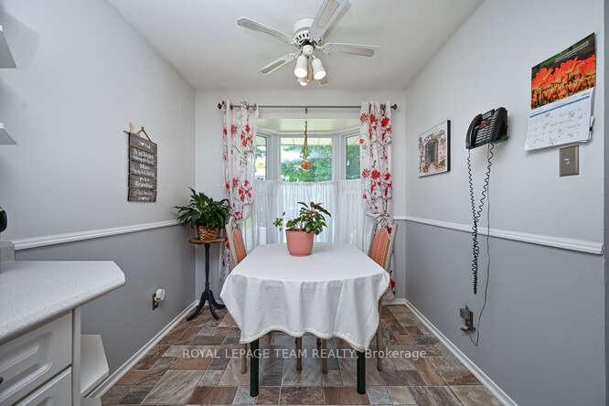 Photo 6 of 84 Tamblyn Crescent, Ottawa, Kanata - Katimavik — HOMEH