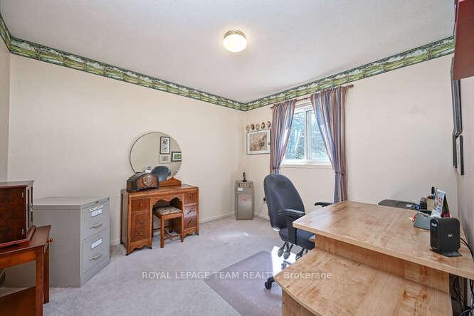 Photo 22 of 84 Tamblyn Crescent, Ottawa, Kanata - Katimavik — HOMEH