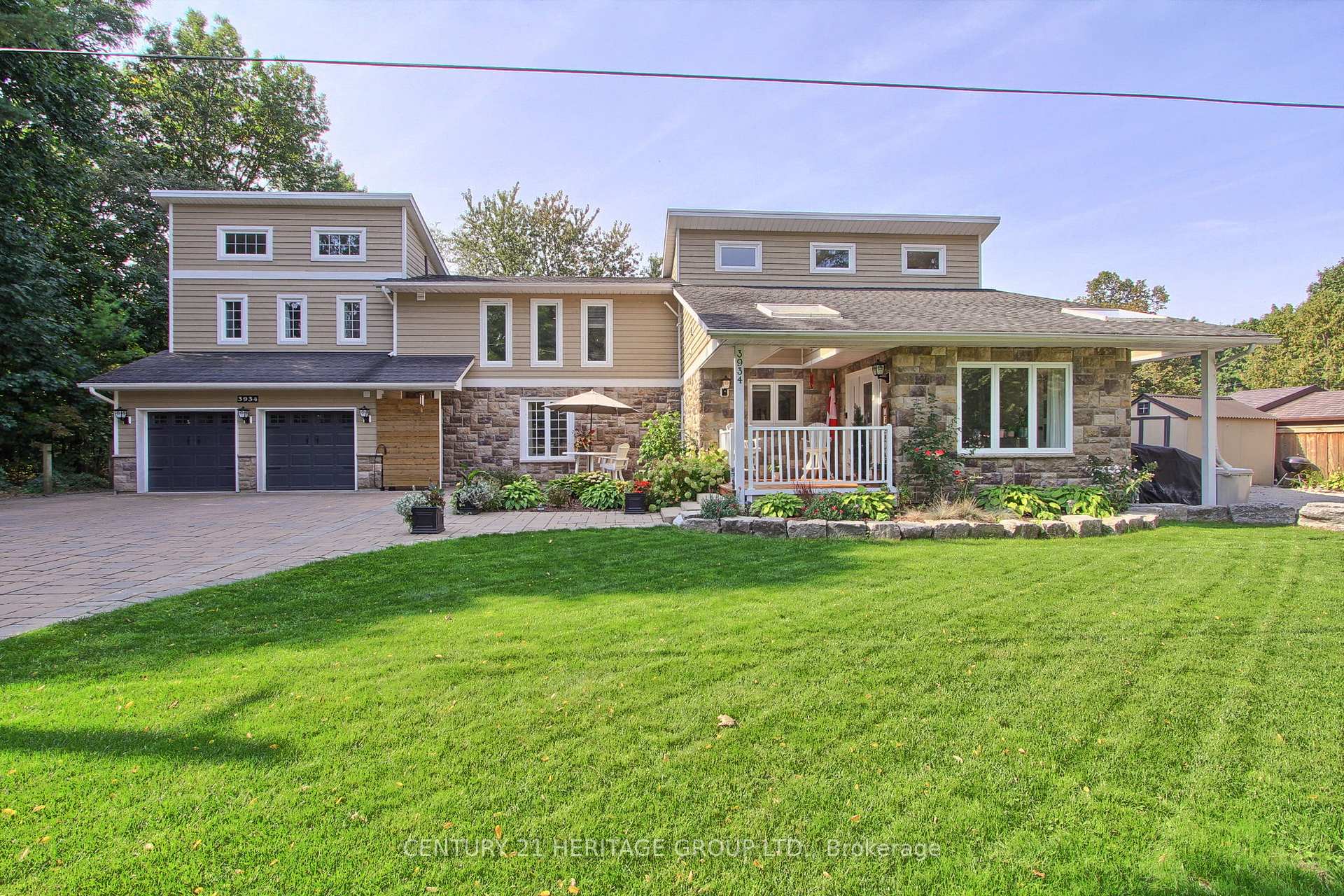 Front of 3934 Richview Road