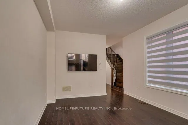 Photo 8 of 3 Reddington Road, Markham, Cedarwood — HOMEH