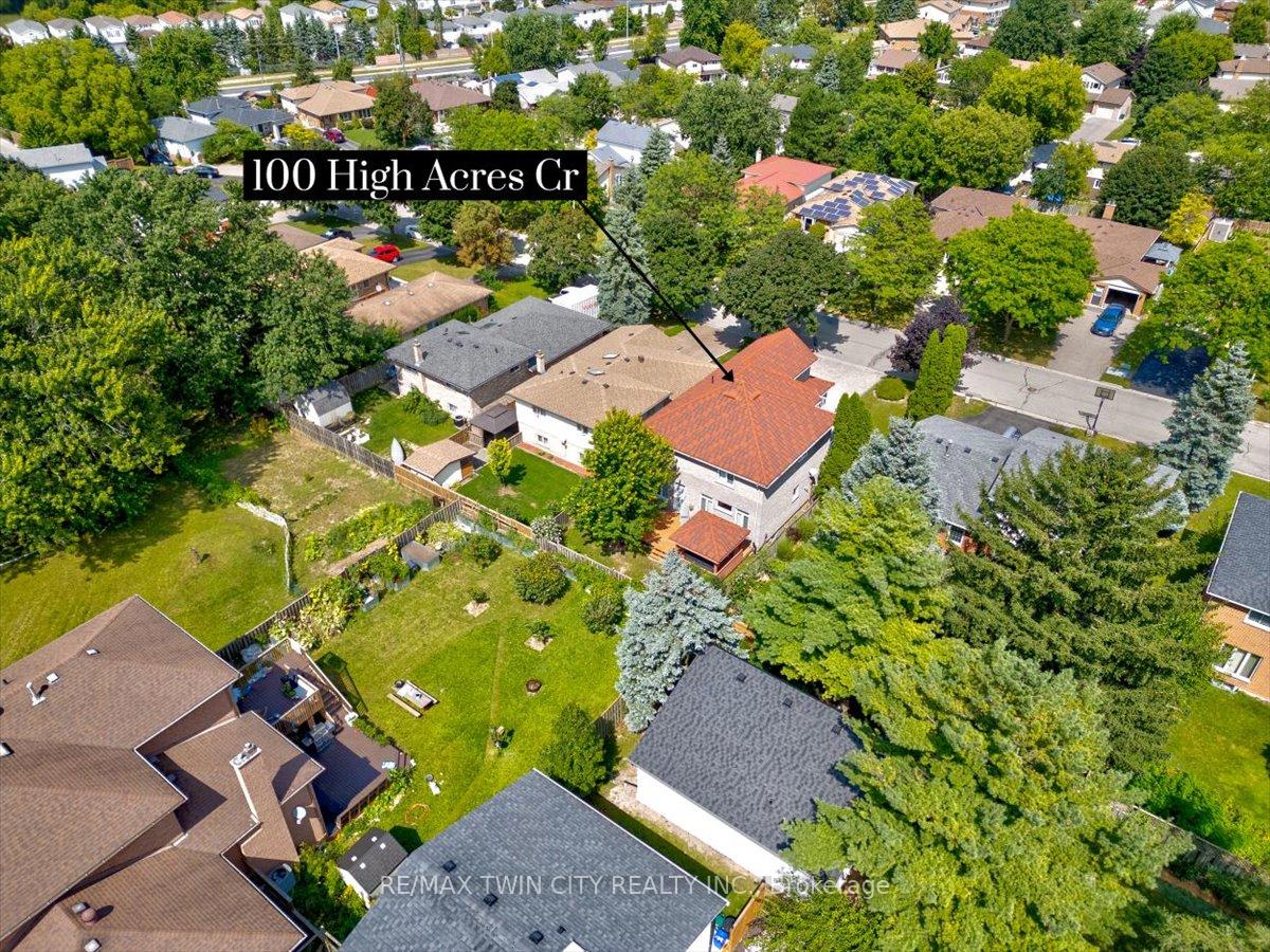 Photo 7 of 100 High Acres Crescent, Kitchener, Forest Heights — HOMEH