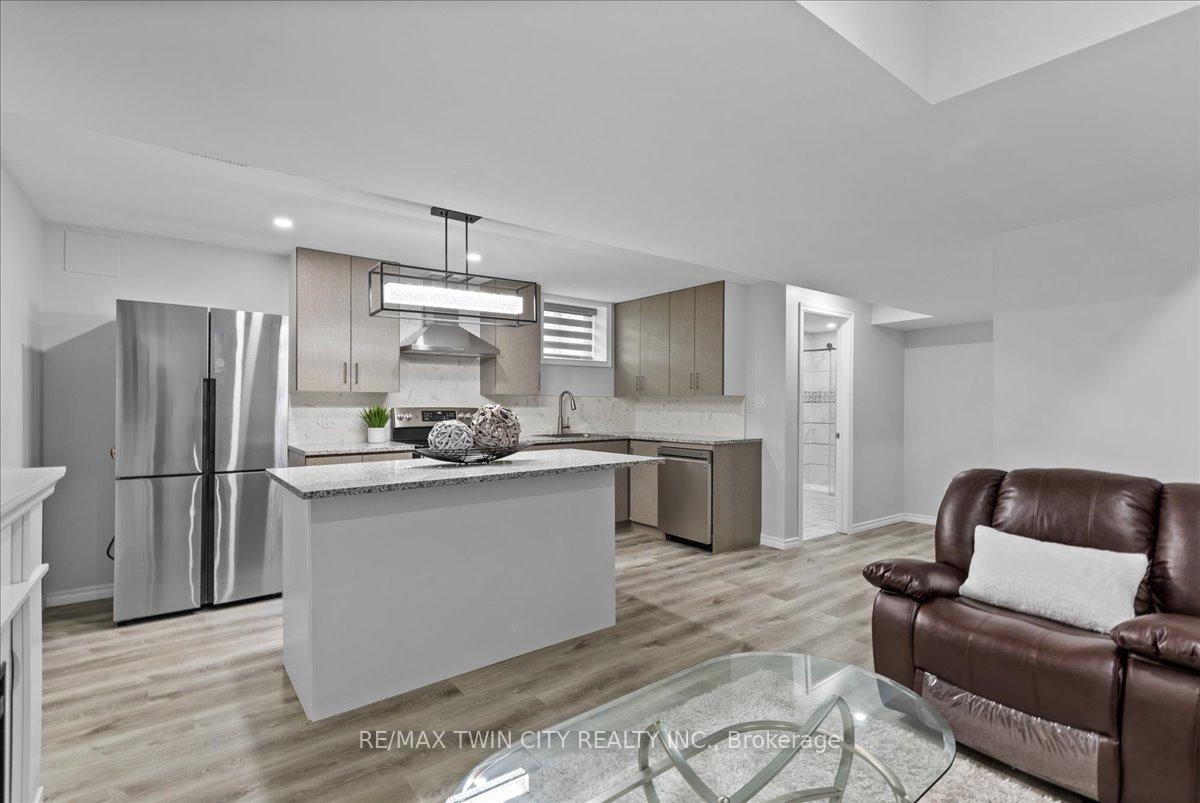 Photo 40 of 100 High Acres Crescent, Kitchener, Forest Heights — HOMEH