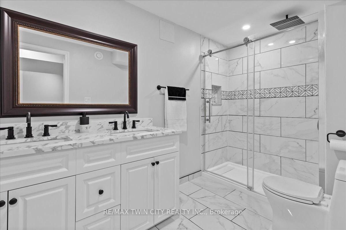 Photo 45 of 100 High Acres Crescent, Kitchener, Forest Heights — HOMEH
