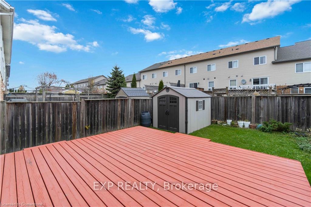 Photo 18 of 42 Donnenwerth Drive, Kitchener — HOMEH