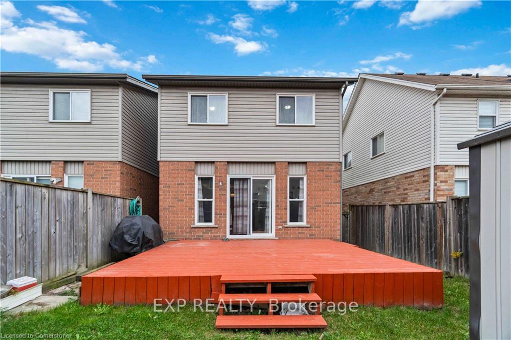Photo 20 of 42 Donnenwerth Drive, Kitchener — HOMEH