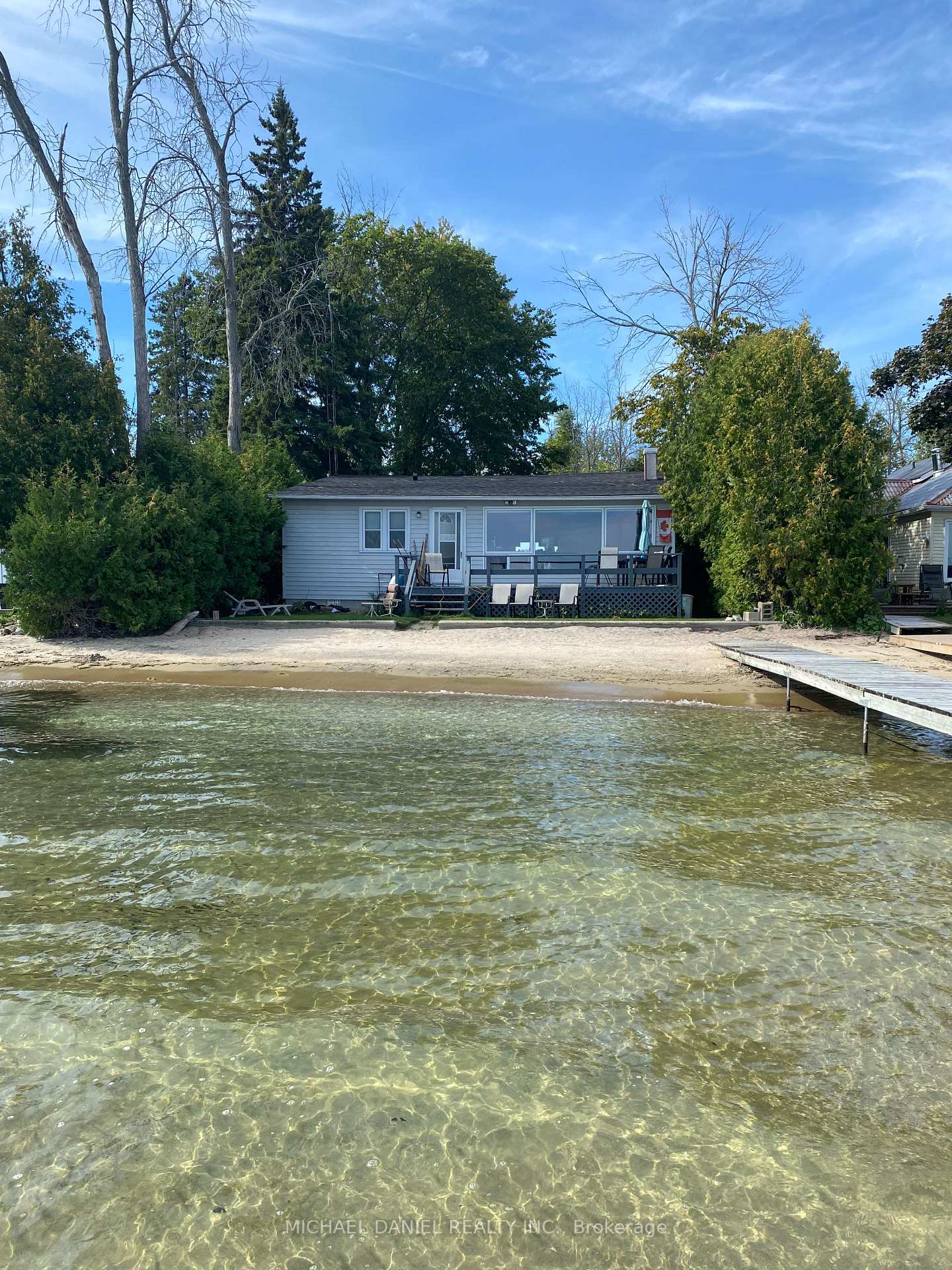 Photo 1 of 1725 Cedar Grove Avenue, Innisfil, Alcona — HOMEH