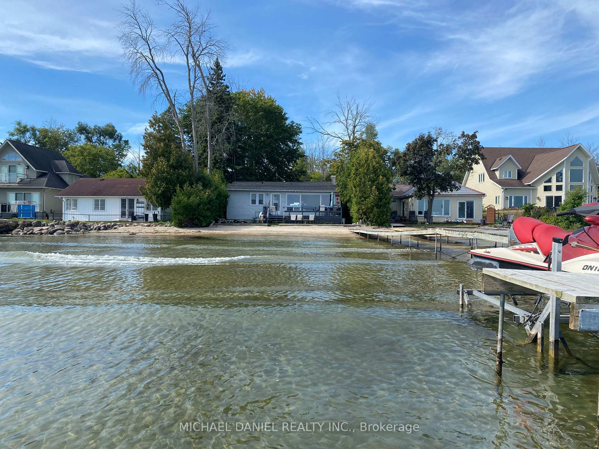 Photo 2 of 1725 Cedar Grove Avenue, Innisfil, Alcona — HOMEH