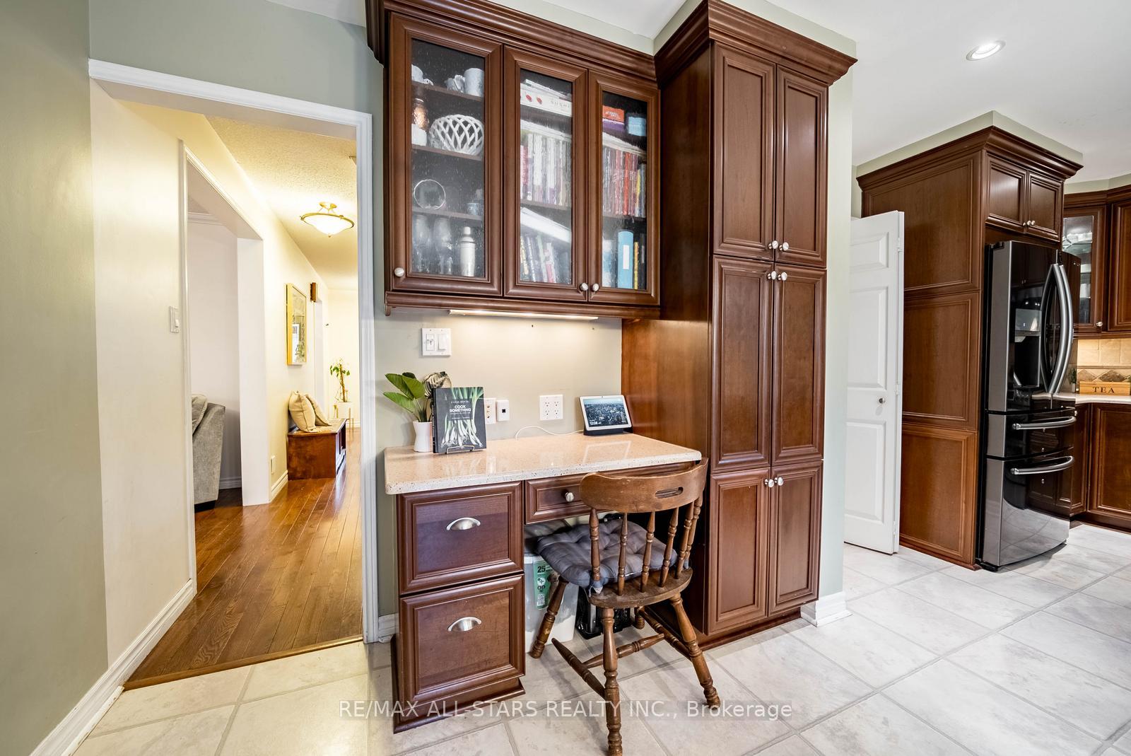 Photo 21 of 15 Sawyer Crescent, Markham, Markham Village — HOMEH