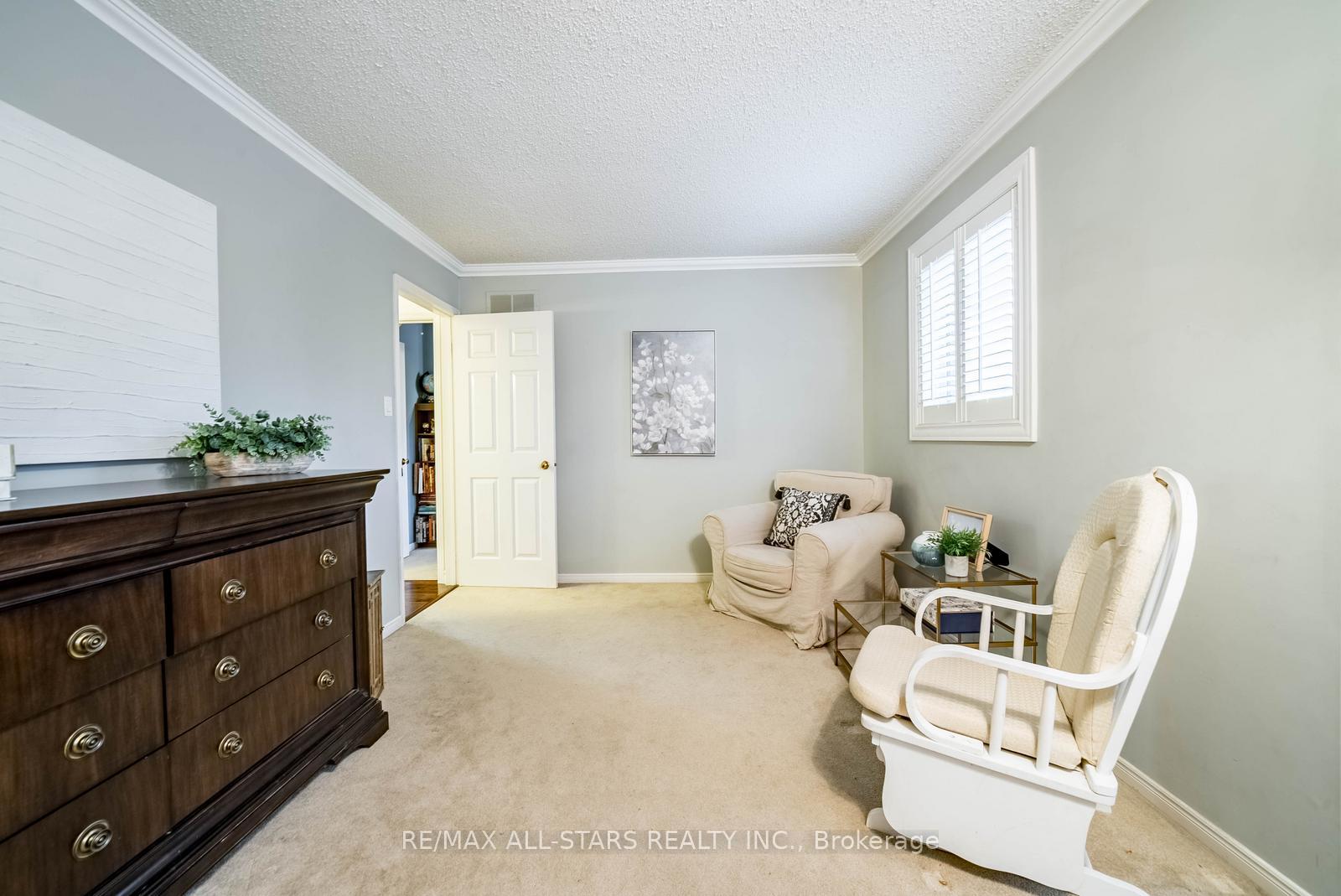 Photo 34 of 15 Sawyer Crescent, Markham, Markham Village — HOMEH