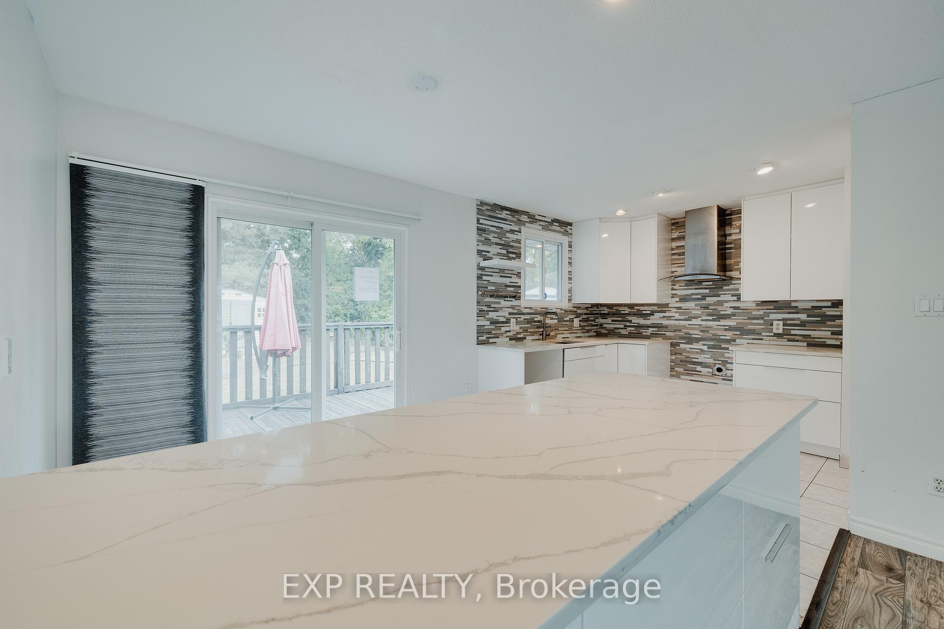 Photo 6 of 595 Pioneer Drive, Kitchener — HOMEH