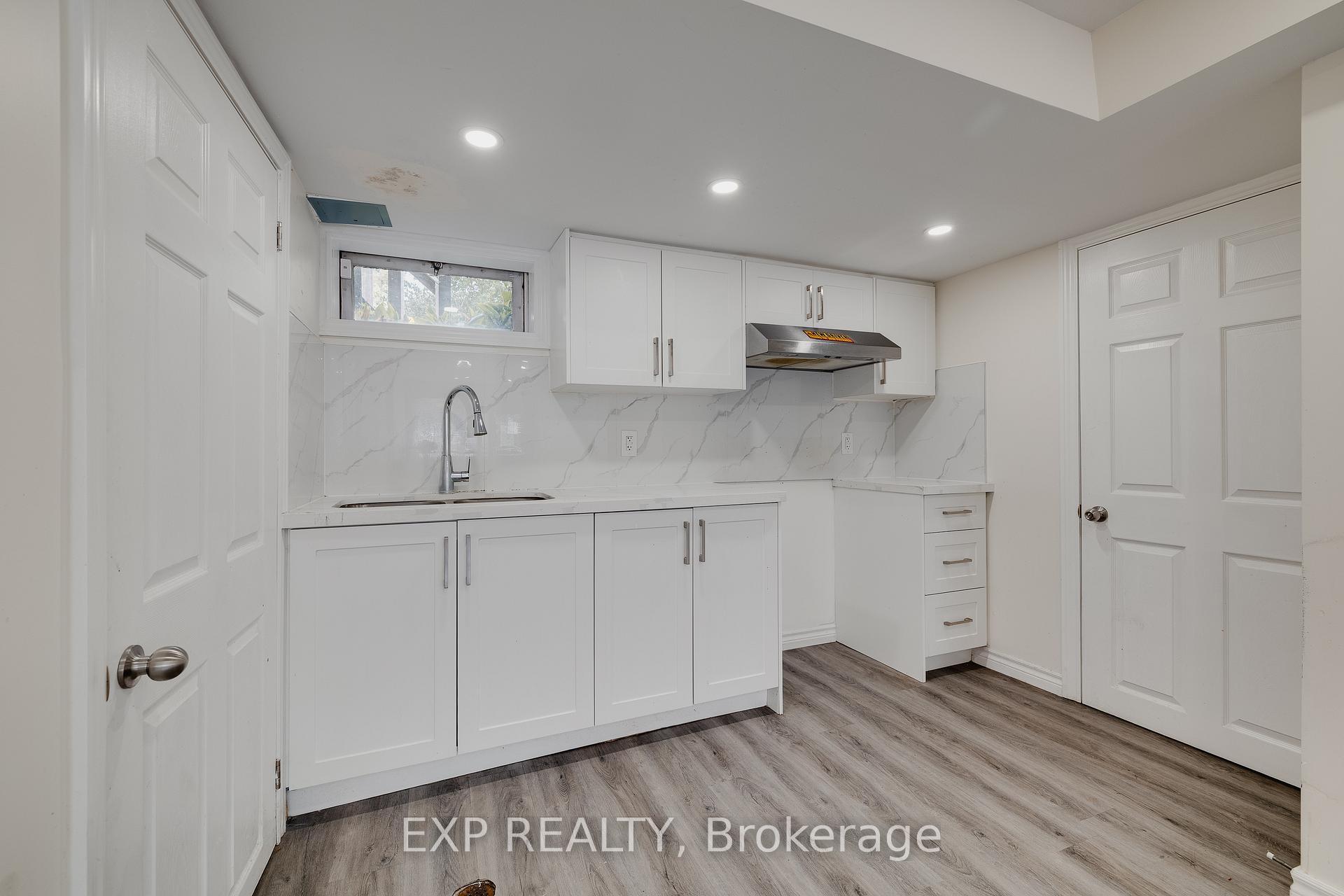 Photo 17 of 595 Pioneer Drive, Kitchener — HOMEH
