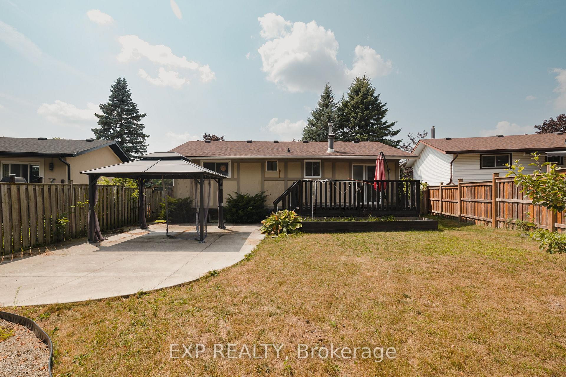 Photo 25 of 595 Pioneer Drive, Kitchener — HOMEH