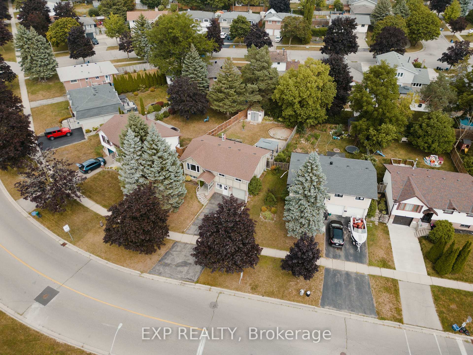 Photo 30 of 595 Pioneer Drive, Kitchener — HOMEH