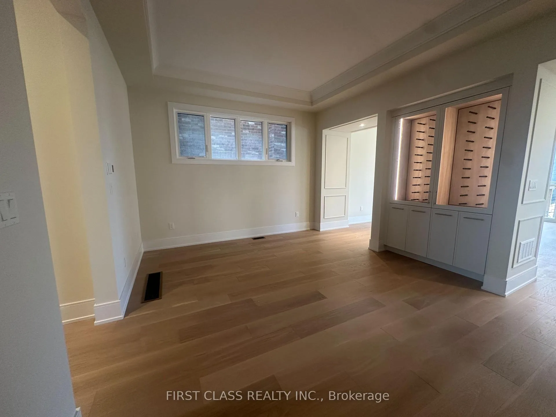 Photo 7 of 8 Balance Crescent, Markham, Cachet — HOMEH