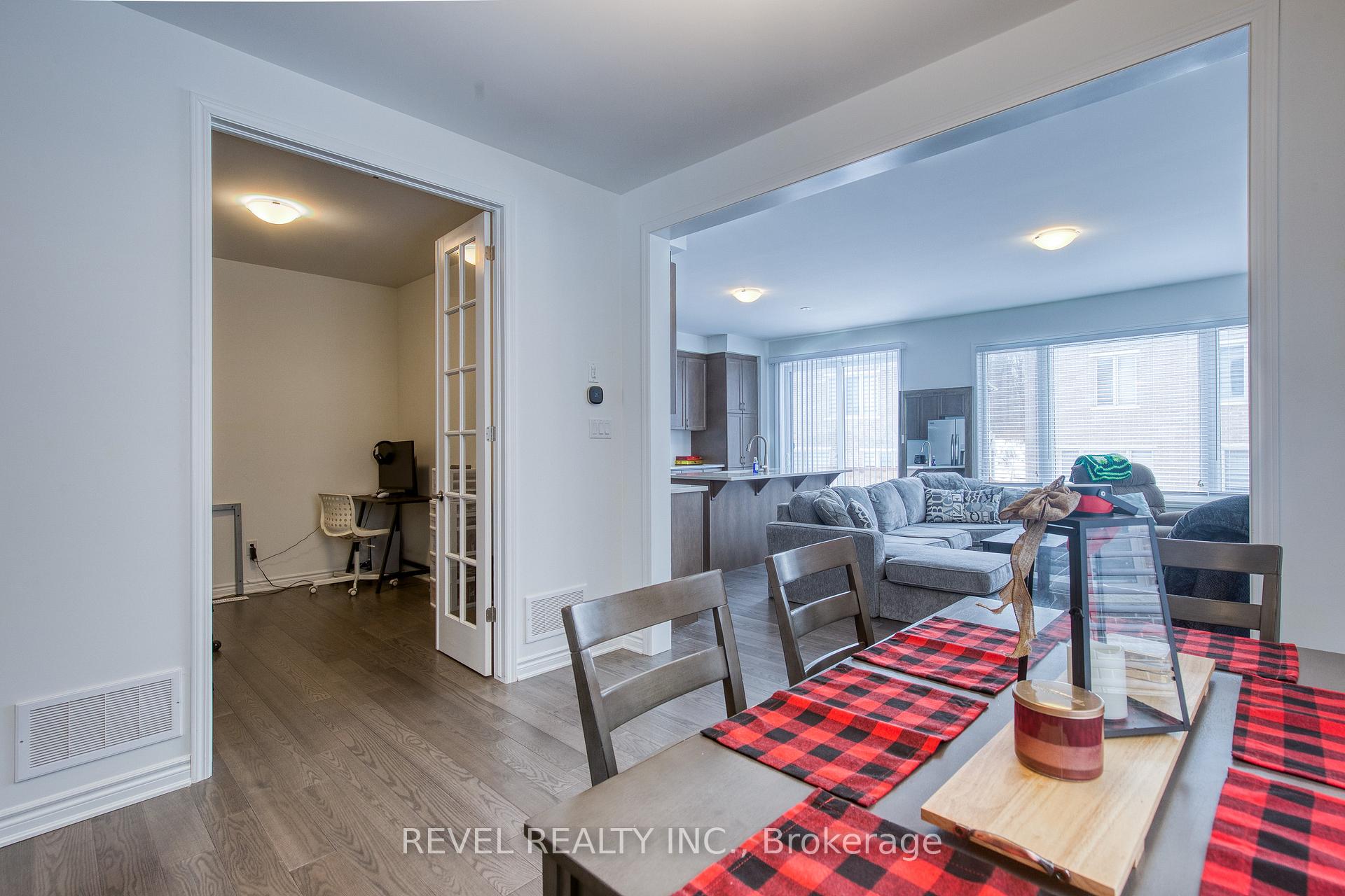 Photo 8 of 46 Milt Schmidt Street, Kitchener — HOMEH
