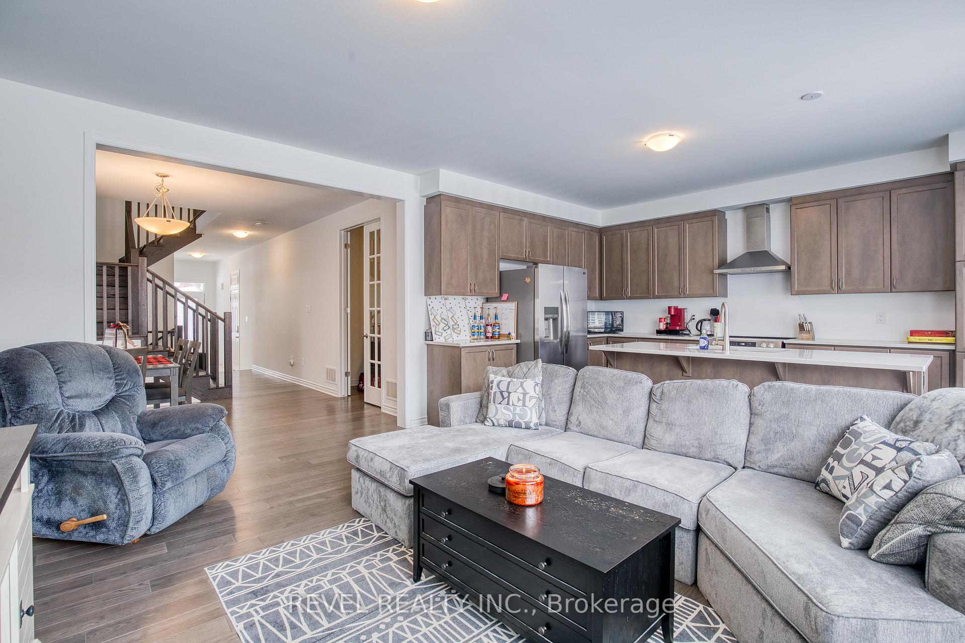 Photo 12 of 46 Milt Schmidt Street, Kitchener — HOMEH