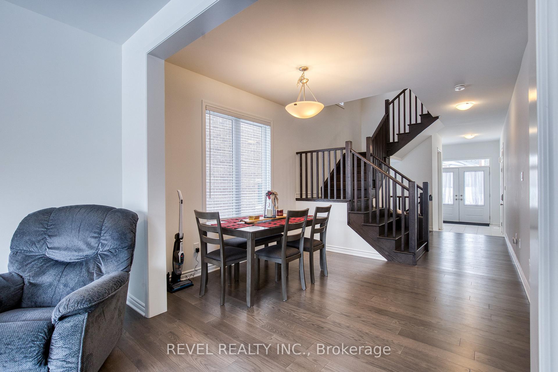 Photo 19 of 46 Milt Schmidt Street, Kitchener — HOMEH