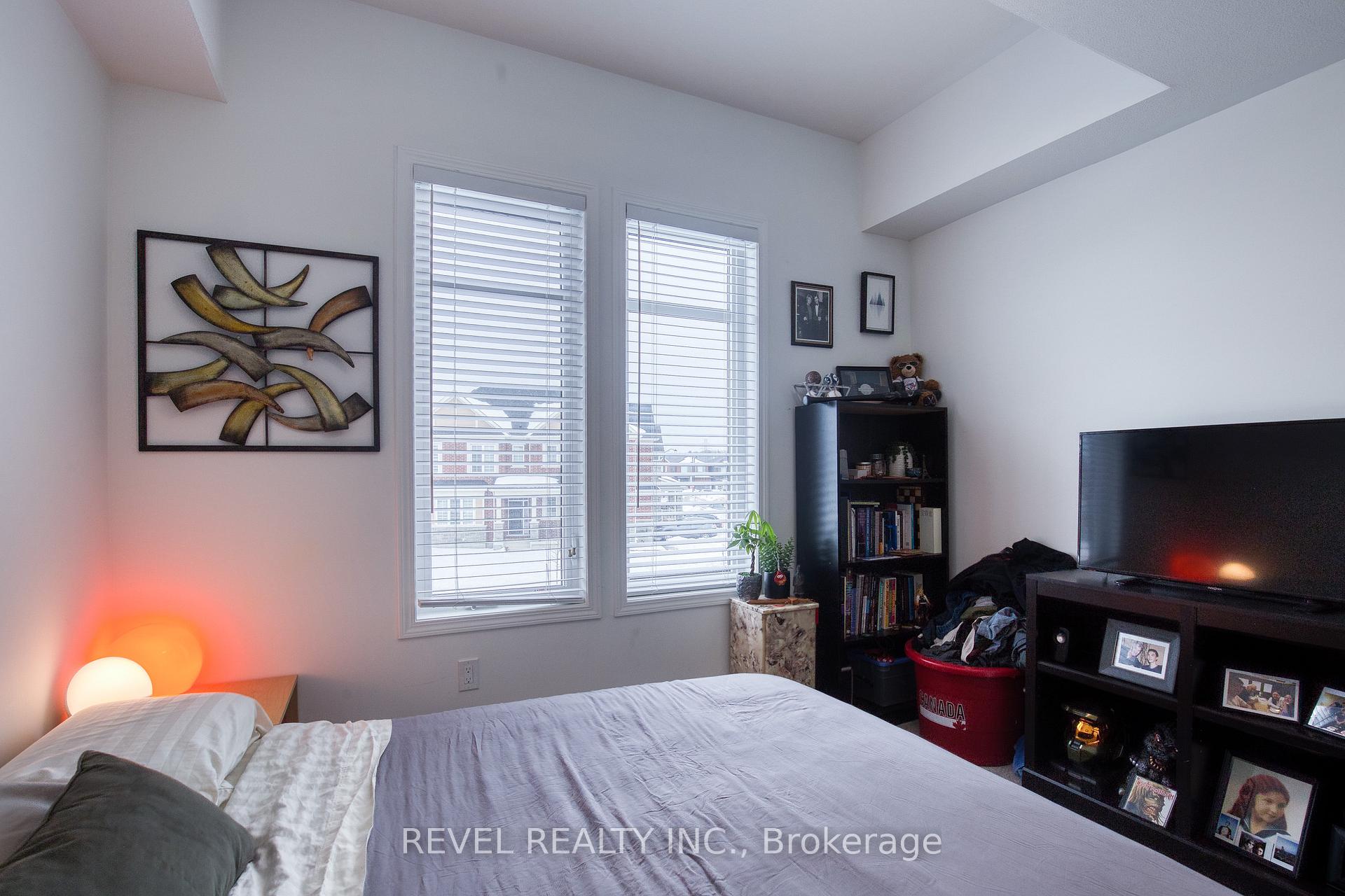 Photo 38 of 46 Milt Schmidt Street, Kitchener — HOMEH