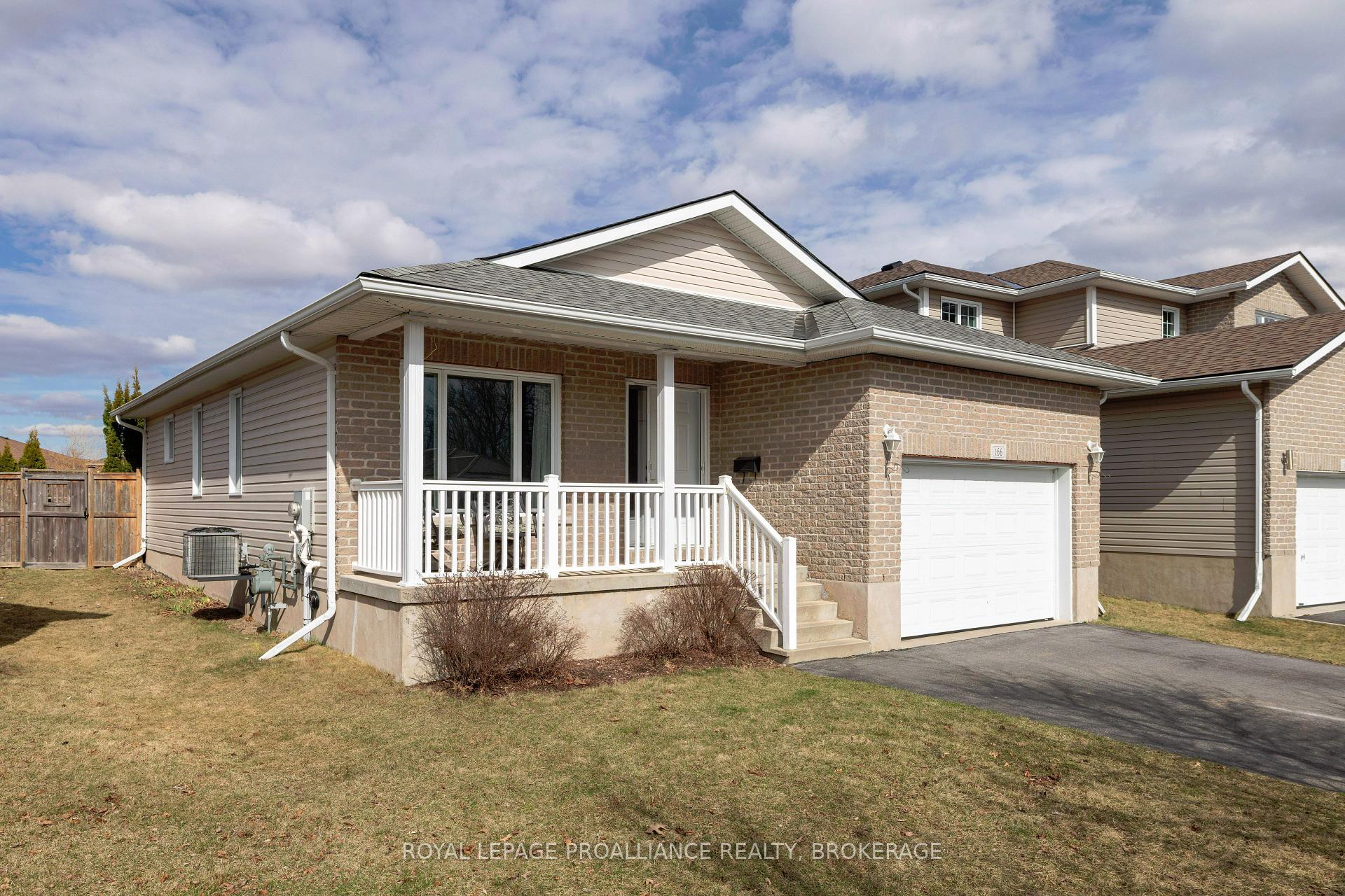 Photo 3 of 166 Macdougall Drive, Loyalist, Amherstview — HOMEH